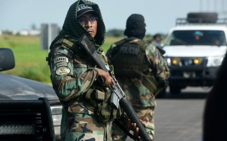 Bolivian authorities capture drug kingpin Sebastian Marset in police raid