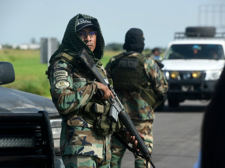 Bolivian authorities capture drug kingpin Sebastian Marset in police raid